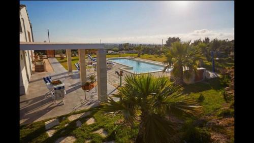 Paceco Villa | Enchanting Villa with Pool & Lush Garden in Sicily