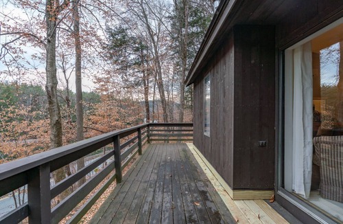 Quechee Condo | End Unit, Near Downtown Quechee - Mill Run 3A