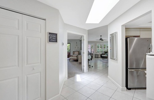 Sarasota Villa | End Villa/Private View/Heated Pool/Pickleball/7883