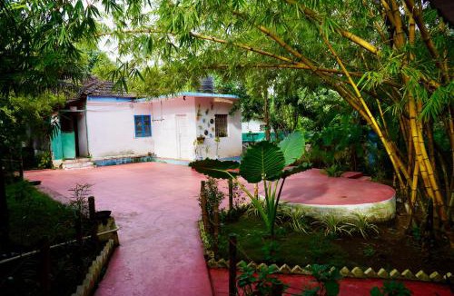 Vagator Hostel | Endless Blue Hostel