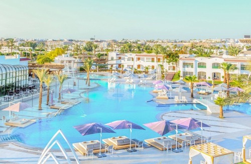 Sharm El Sheikh Resort | Endless Resort Fun | Spa Days, Water Slides & Beach Strolls