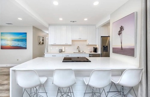 Clearwater House | Endless Summer in Clearwater-HeatedPool-Golf-Beach