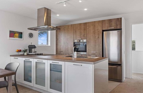 Mount Maunganui House | Endless Summer Retreat - Mt Maunganui