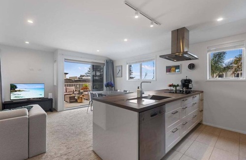 Mount Maunganui House | Endless Summer Retreat - Mt Maunganui