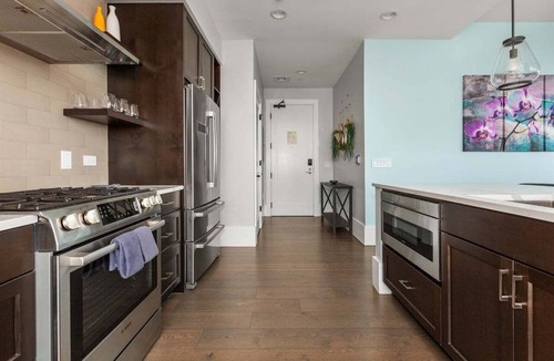Downtown Asheville Condo | Endless Sunset Retreat | Arras Vacation Rentals