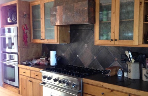 Taos House | Endless Views! Elegant Adobe in luxury neighborhood. With Hot tub.