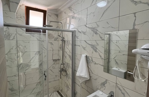 Cebeci Mahallesi Hotel | Engin Otel