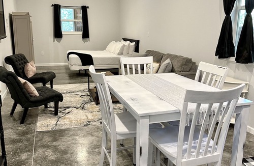 Winder House | Enjoy a cozy experience at Elizabeth Farms! Close to hiking & equestrian trails.