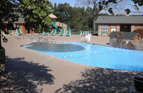 Branson Villa | Enjoy all the Branson area has to offer. Only 1 week available this year!