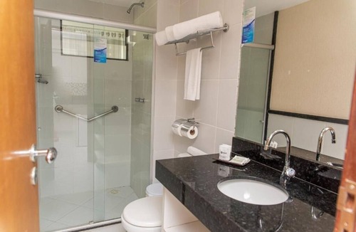 Cabo Branco Hotel | Enjoy Beachfront Bliss at Family Suite Near Tambau Beach - Free Breakfast!