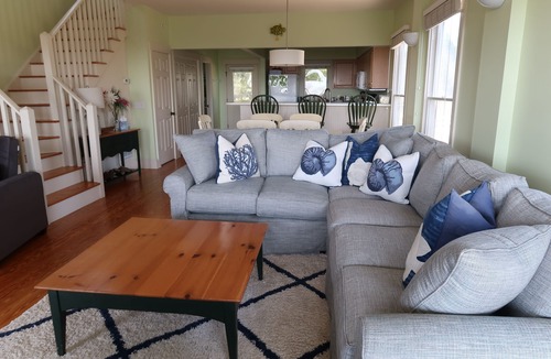 Flora's Bluff Cottage | Enjoy Beautiful fall ocean views from this charming cottage-Bald Head Island