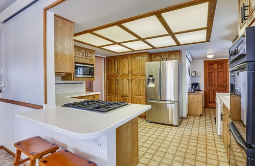 Granby House | Enjoy Deck + Mtn Views: Grand Lake Retreat!