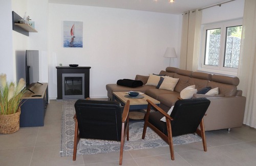 Klausdorf House | Enjoy peace and relaxation at the national park with a natural beach