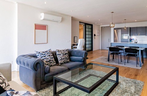 Schotsche Kloof Apartment | Enjoy Seamless Comfort