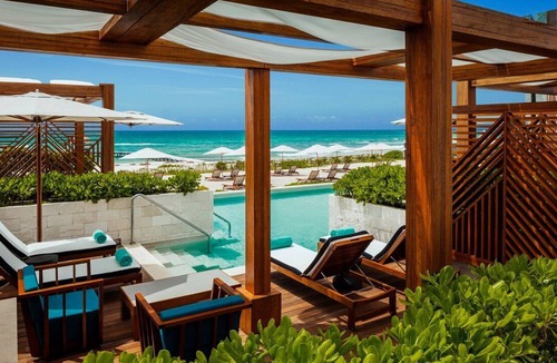 Puerto Juarez Resort | Enjoy this 2 bedroom master suite in this 5 star Gand Bliss Vidanta Resort!