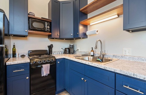 East Hillside Apartment | Enjoy your stay in Duluth’s charming Central Hillside neighborhood—perfectly located just minutes from everything! This area offers a great mix of historic character, scenic views, and a relaxed local vibe.