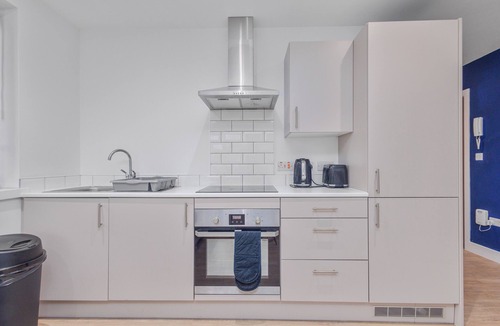 Bloxwich Apartment | Enjoyable 1-bedroom apartment in beautiful Birmingham city center