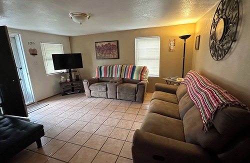 Rock Springs House | Enjoyable 2-bedroom house with AC in Rock Springs