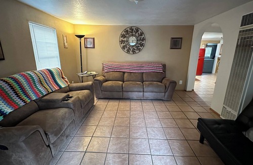 Rock Springs House | Enjoyable 2-bedroom house with AC in Rock Springs