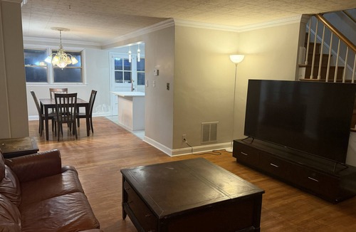 Woodlawn House | Enjoyable 3-bedroom townhome with AC in vibrant Baltimore