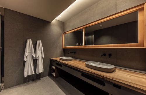 Yufuin Onsen Hotel | ENOWA YUFUIN