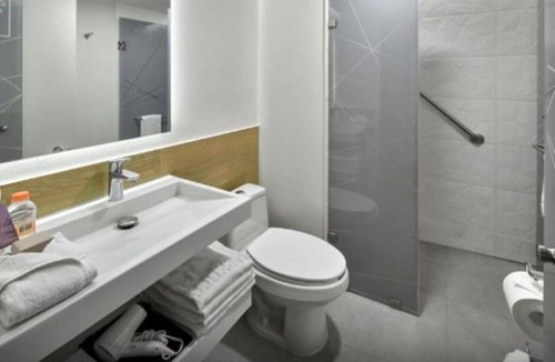 El Sauzal Hotel | Ensenada Stay | Walk to Cafes, Shops, Marina | Clean & Cozy Rooms - 4 Units