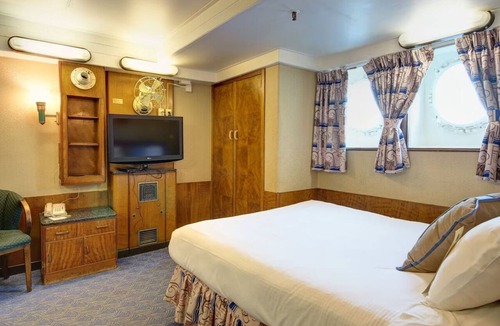 Harbor Hotel | Ensuring a Very Comfortable & Memorable Stay! Close to Promenade, Long Beach