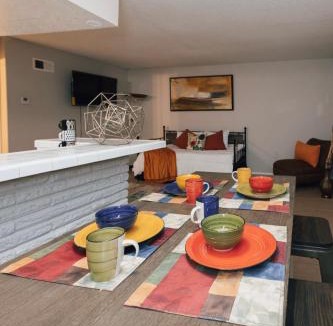 Woodland Heights Apartment | Enticing 1Br Apartment in the heart of the heights