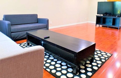 Pacheco House | Entire 4brs townhouse close to downtown/free parking