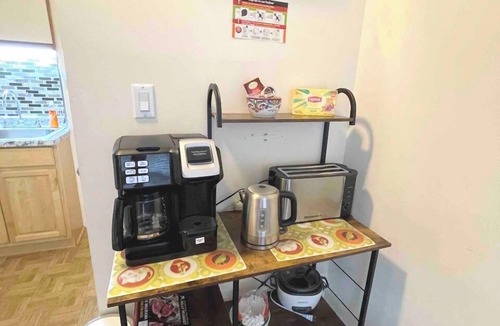 Queens Apartment | Entire Beautiful 1BR for You! Located in the heart of Queens!
