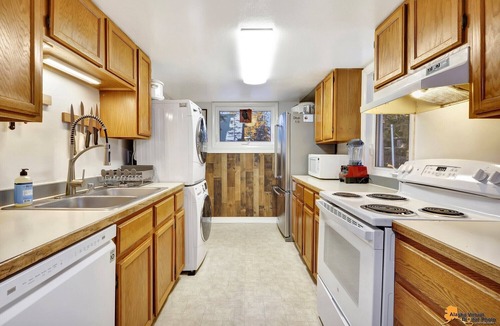 Alyeska House | Entire cabin duplex one block from ski lifts, bike path, and hiking.