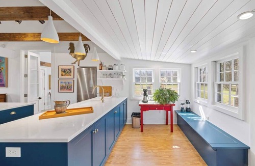 Keene House | Entire Cottage on Equestrian Farm with Zebras