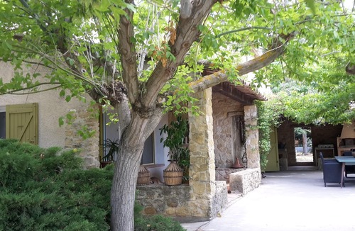 Ansouis House | Entire family country house on 1 ha with no direct neighbors