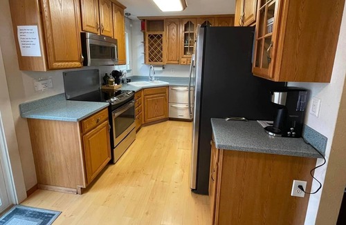 Taku - Campbell House | Entire home available within minutes from airport and other attractions