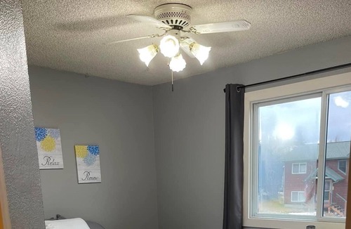 Taku - Campbell House | Entire home available within minutes from airport and other attractions
