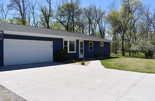 Winneconne House | Entire home in Winneconne, Wisconsin
