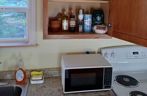Ware House | Entire House 1-st Floor, 3beds & Weekly Specials