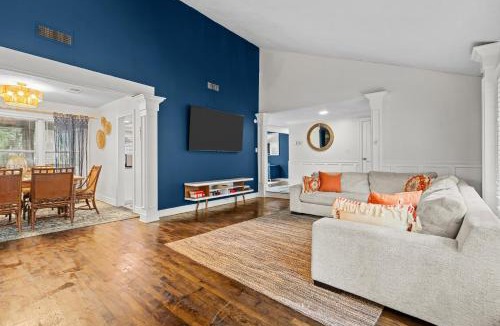 Stone Mountain House | Entire Private Vacation Home near Stone Mountain