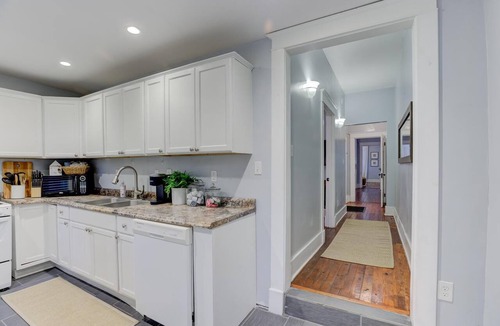 Midtown Apartment | Entire Unit: Stunningly Spacious 1br Midtown Getaway w. Free designated parking