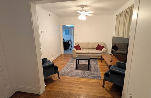 University City Apartment | Entire Upper Floor Dual-Suite Walk to Loop