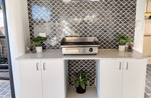 Forster House | Entire Waterfront Home, Fishing Wharf & Private Pool