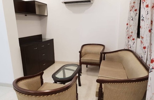Noida Apartment | Entire world-class apartment near metro station