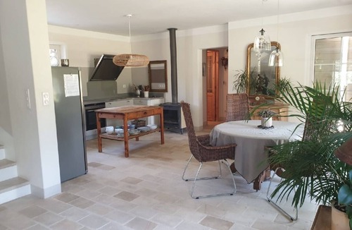 Plan-d'Orgon House | ★Entre Luberon and Alpilles, Provencal farmhouse in its olive grove, private swimming pool