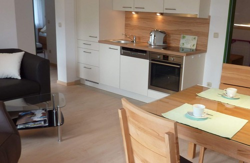 Inzell Apartment | Enzian-Apartment für 4 Personen, 2 separate Schlafzimmer, 64 m²