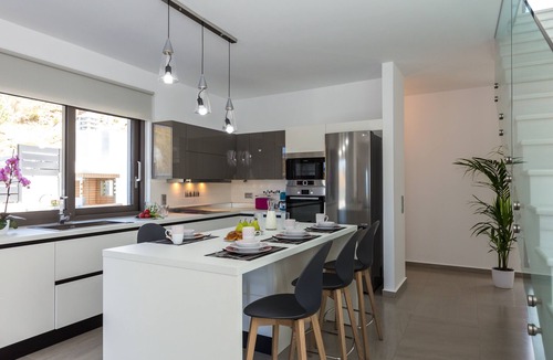 Panormos Villa | Eolia Iconic Villa, walking distance to the beach