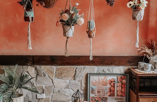Ren'ai Bed & Breakfast | EOS Resort