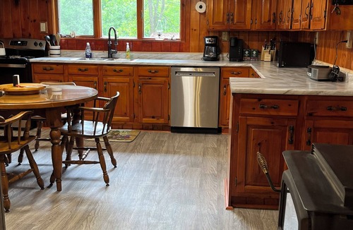 Hartford House | Eowyn's Place Charming 4-bedroom country house in lovely Hartford pet-friendly