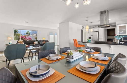 Racquet Club Estates House | Epic Backyard, Pool and Spa