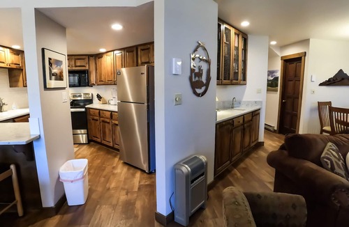 Purgatory Condo | Epic Mountain Views! 2 Miles North of Purgatory! Heated Pool !