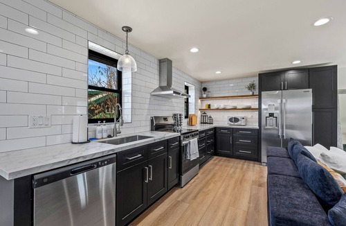 Downtown Flagstaff House | Epic Rooftop Views - Luxury DT FLAG - 2 King Beds